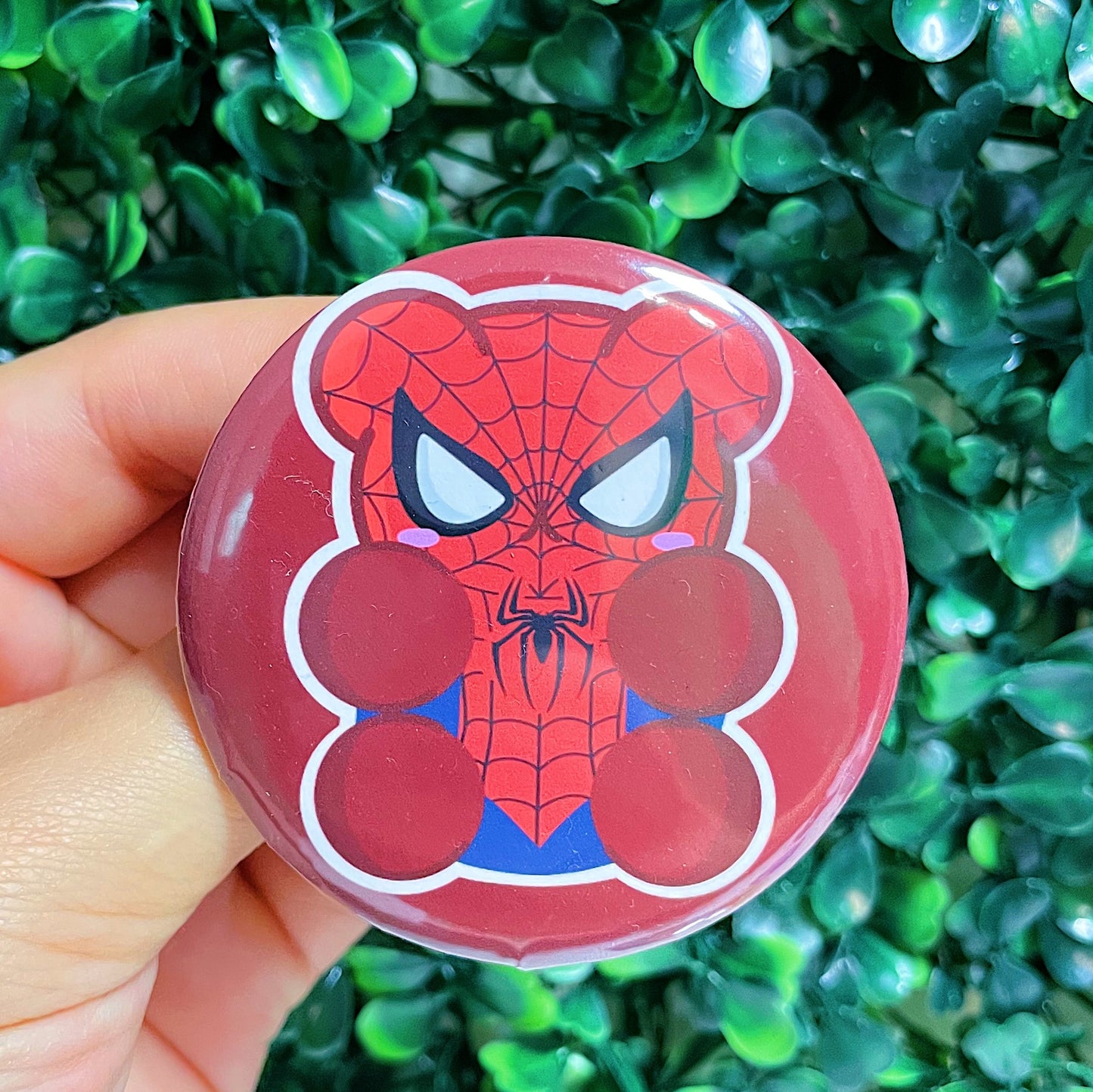 Spider Gummy Button