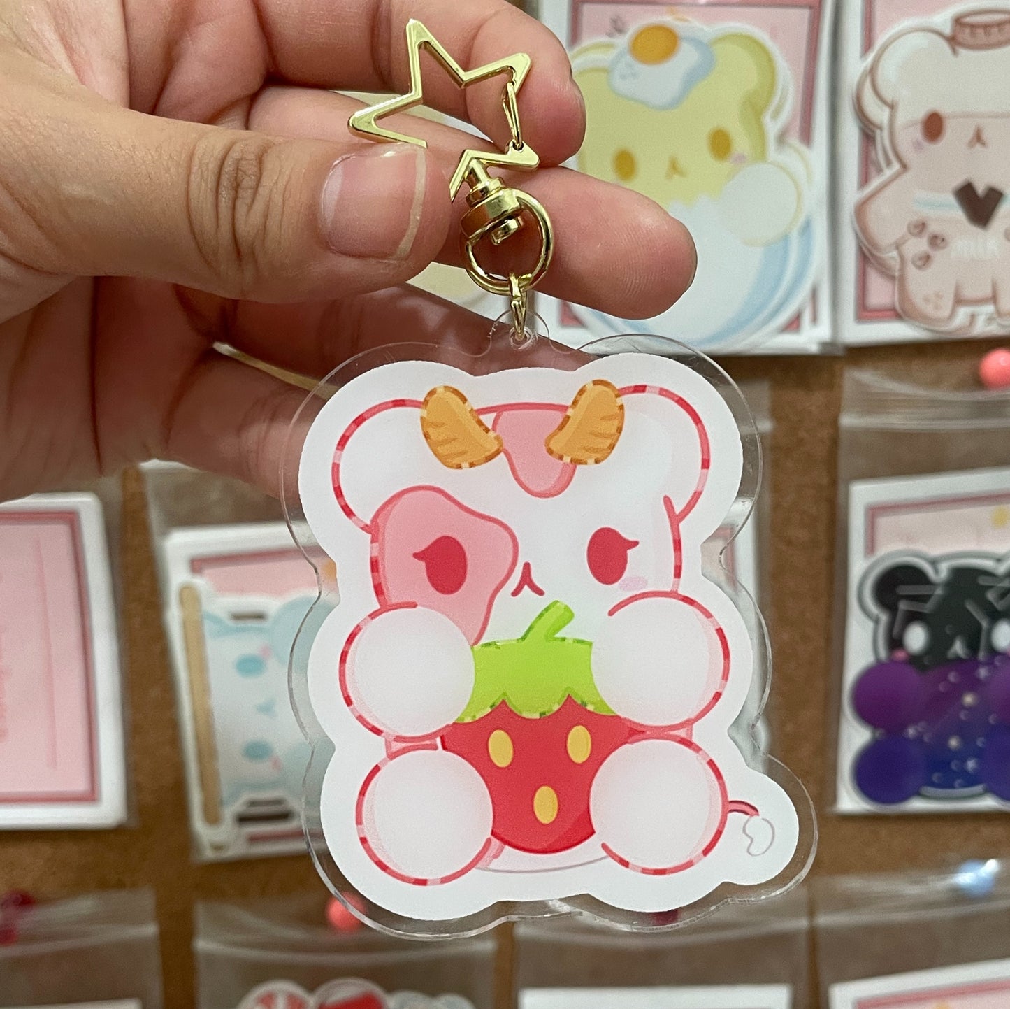 Mega keychain - Strawberry cow